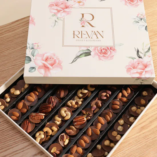 Revan Chocolate Nuts Box