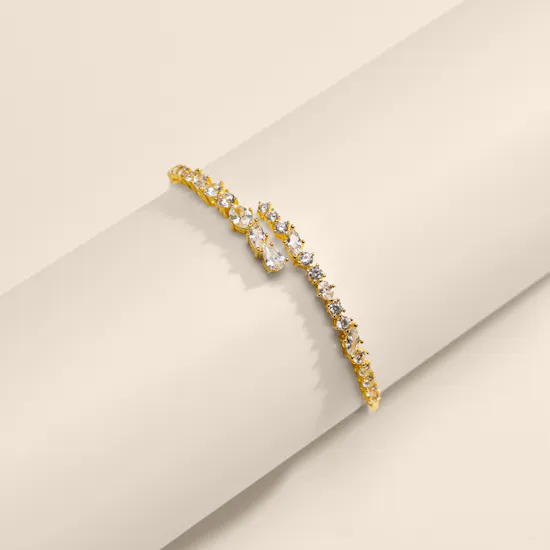 Artsy Flutter Cuff Gold-plated Bracelet