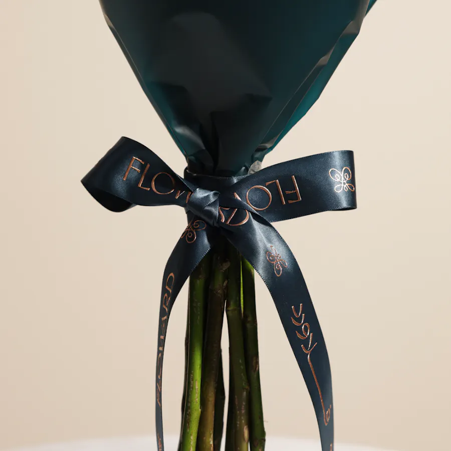 Shiny Orange Roses Bouquet | 12 Roses 3