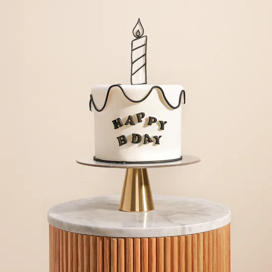 Floward Birthday Cake | White Blooms
