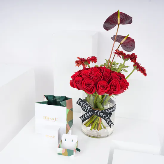 Miss L Gold & Colored Stones Earrings | Red Bouquet