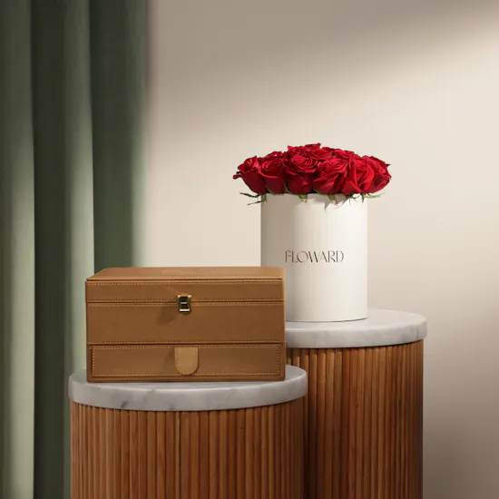 Al Malaky Royal Golden Leather Box | Luminous Harmony Flowers Box