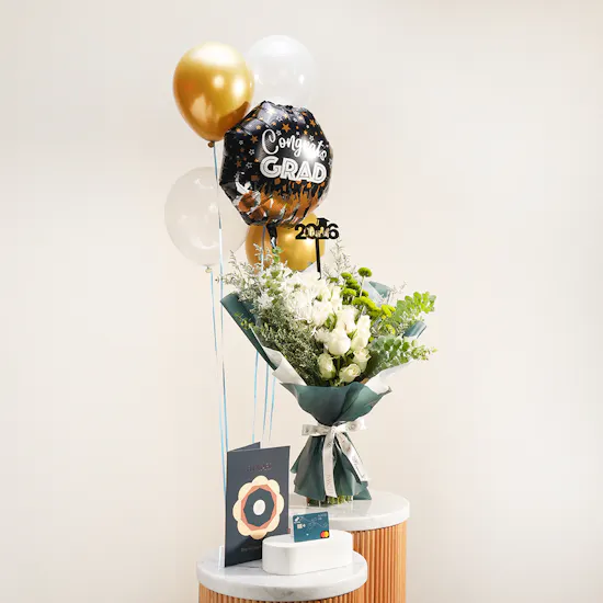 Floward Card | Graduation Flowers and Balloon