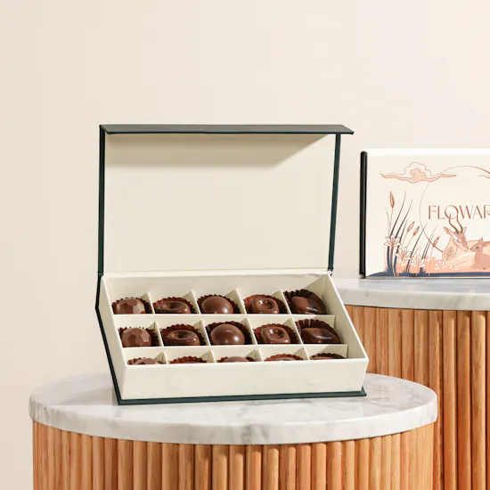 Floward Tender Heart Small Chocolate Box