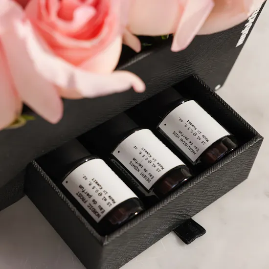 Mubkhar Bloom of Devotion Gift Box