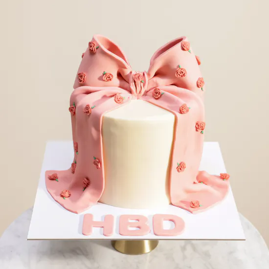 Floward Rosy Ribbon Fantasy Birthday Cake