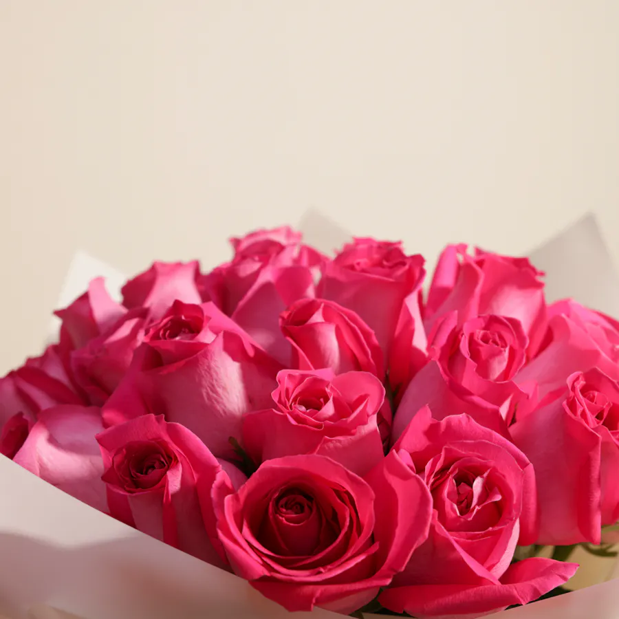 Fuchsia Roses Bouquet | 35 Flowers 2