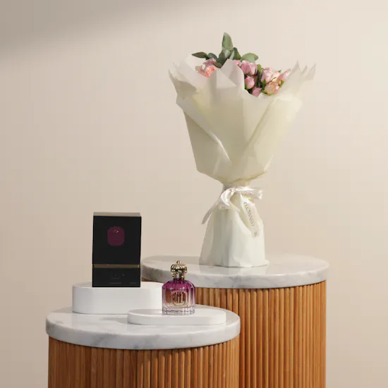 عطر أميثيست للنساء من ياسانيا | باقة زهور متألقة