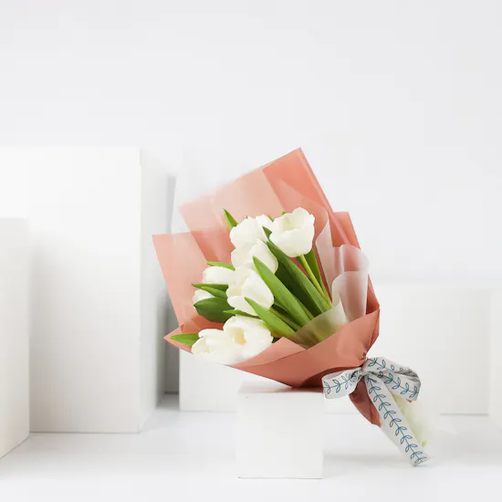 White Tulip | Pink Wrap