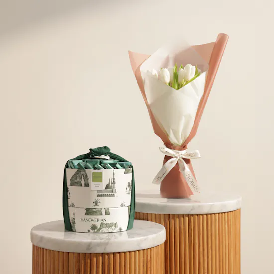 Hanoverian Chocolate Box | Just for Your Smile Flower Bouquet