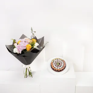 More Chocolate Dates Chocolate Plate | Rose Bouquet More Chocolate Dates Chocolate Plate | Rose Bouquet