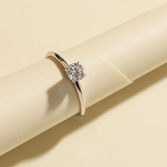 Damas Gaia Diamond Ring