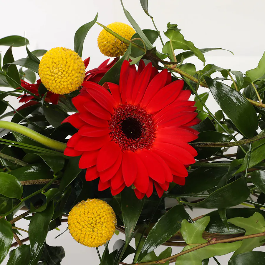 Top Table Flowers Arrangement 4