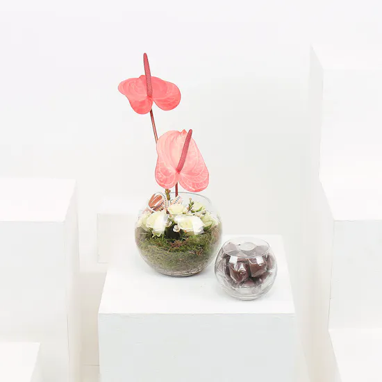 Chocolates & Roses | Glass Fishbowl