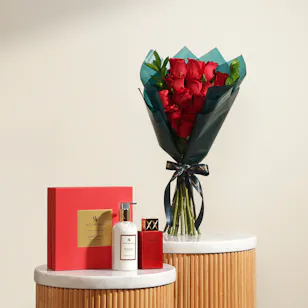 Swiss Arabian Shaghaf Oud Ahmar Unisex Gift Set | Endless Red Flowers 