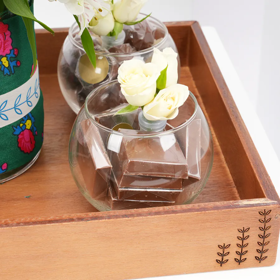 Floward Chocolates | White Blooms 6