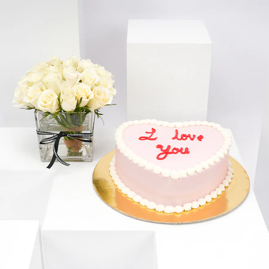 Helen's Bakery Cake | 20 White Roses 6