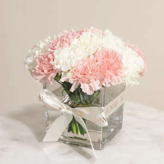 Miss L' By L'azurde Chain Bracelet | Celestial Carnation Flowers Vase