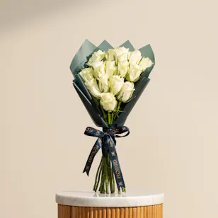 Gentle Bloom White Rose Bouquet | 15 Flowers 