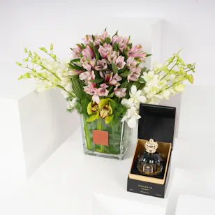 Yasania Onyx Woody Amber Perfume 100 ml | Flowers Vase Yasania Onyx Woody Amber Perfume 100 ml | Flowers Vase