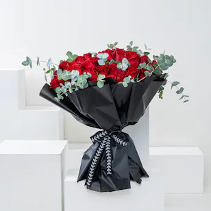 50 Red Roses Bouquet