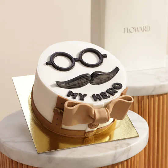Floward My Hero Cake | Fantastic Flowers