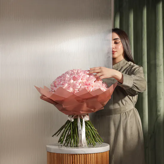 Delightful Blooms for Mother's Day | 100 Roses