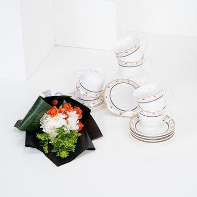 BLUMEN CUP AND SAUCER SET 12 PC With Flowers - III