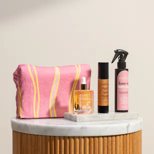 Essentials Sunset Wave Beach Box