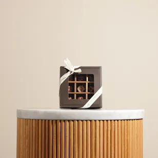 Ghazl Chocolate | Black