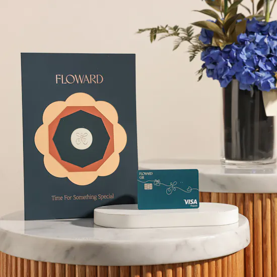 Floward 100 KWD Card | Father's Signature Blooms