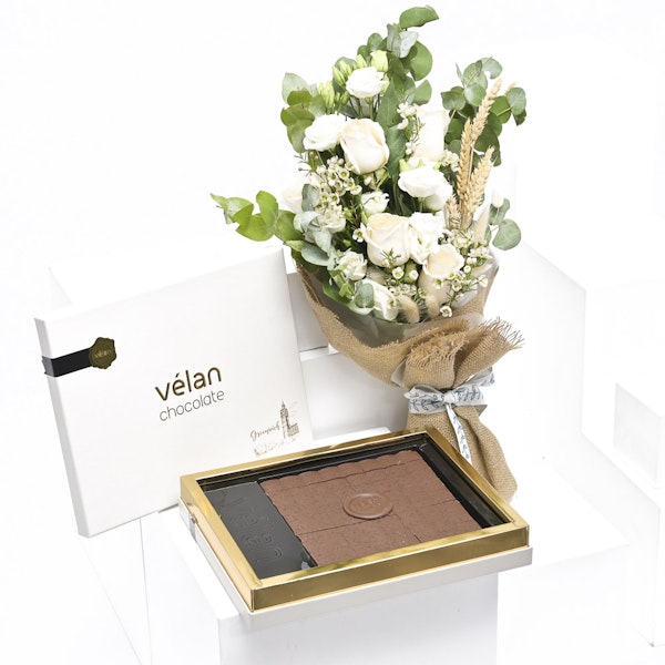 Velan Chocolate Gift with Delicate Flower Bouquet Floward Jeddah