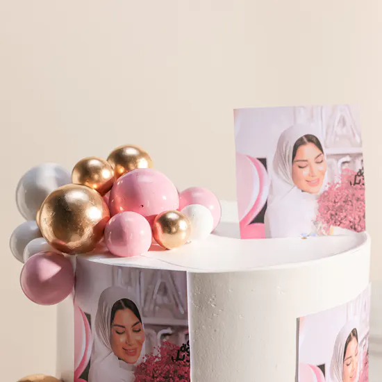 December Cake Personalized with Photo Birthday Cake | Dreamy Roses Flowers