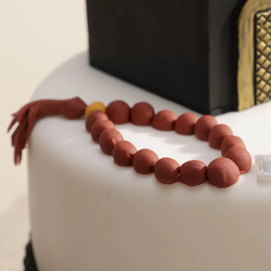 كيك حج مبارك بالفانيليا من فلاورد