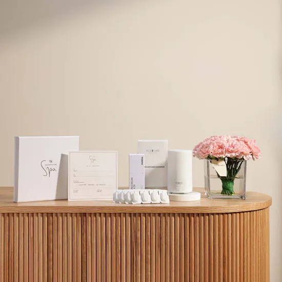 Waldorf Astoria Spa 60 Minutes Signature Hammam Gift Voucher | Mubkhar Fragrance Gift Set and Flower Vase