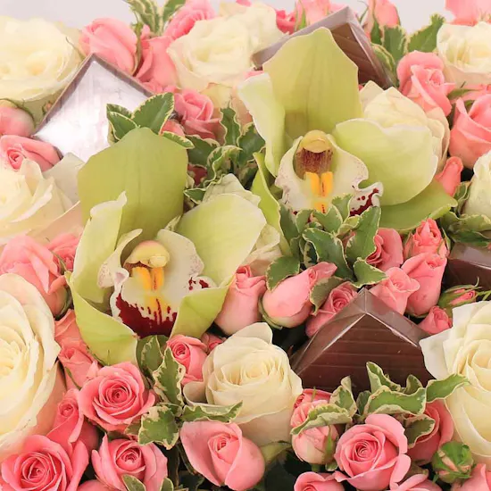 Flowers & Chocolates | Grey Box