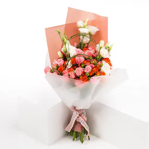 Blooming Elegance | White Wrap Blooming Elegance | White Wrap