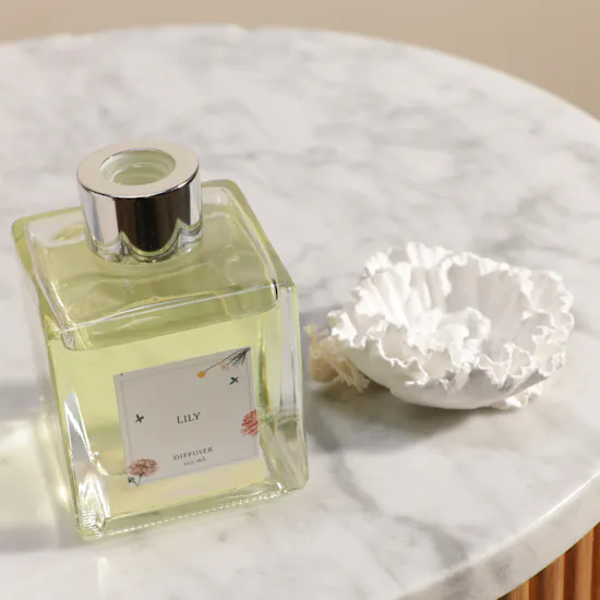 Floward Lily Aroma Diffuser | 110 ml