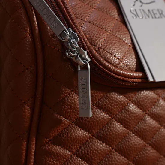 حقيبة مكياج باللون البني للنساء من سومر