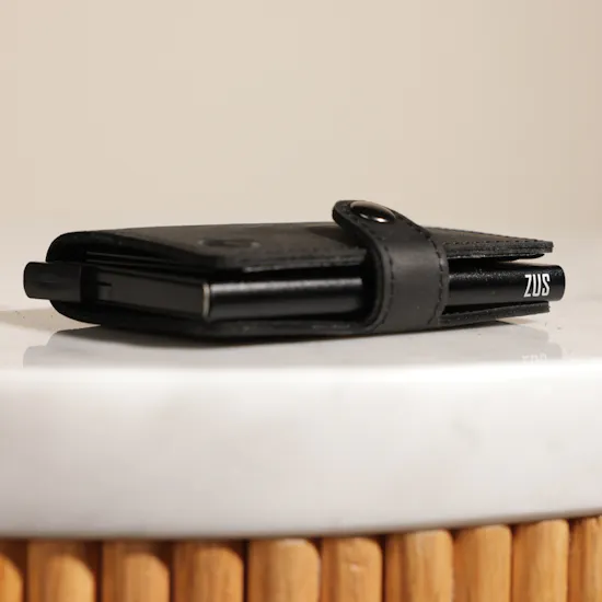 Zus Elegant Black Wallet for Men
