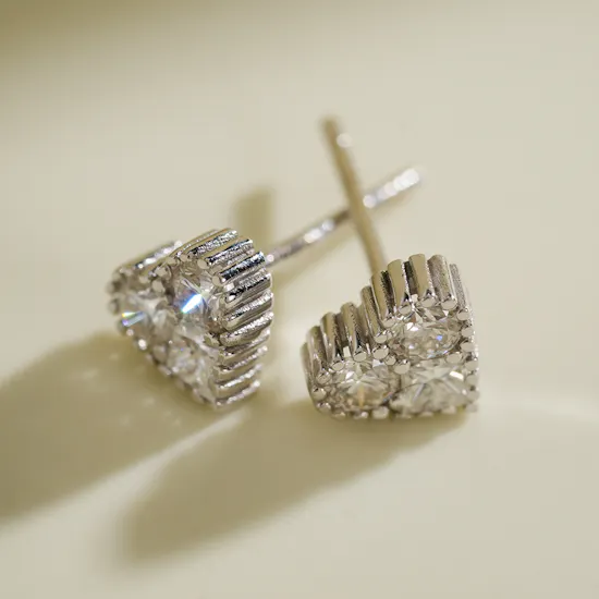 Izmirian Cluster Heart Diamond Earrings