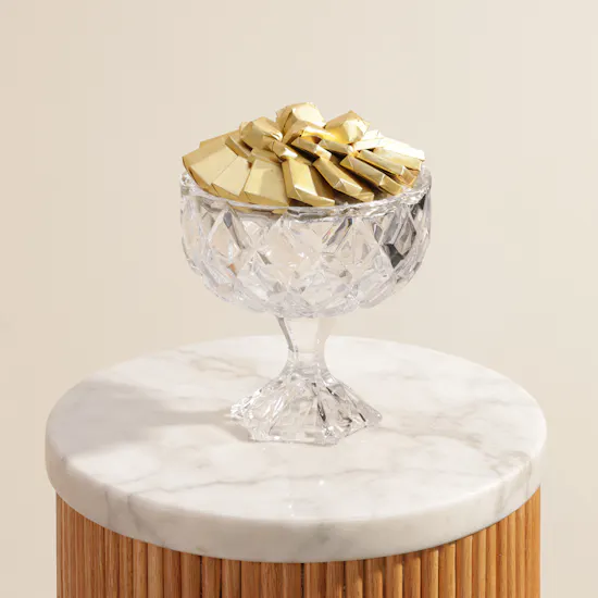Floward Golden Chocolate Glass Bonbonniere