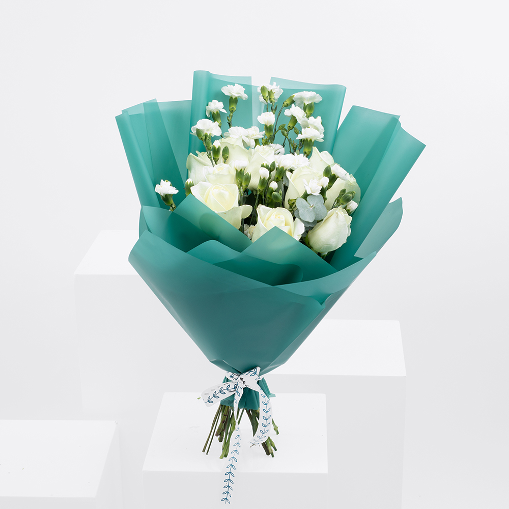 Pretty In White | Green Wrap