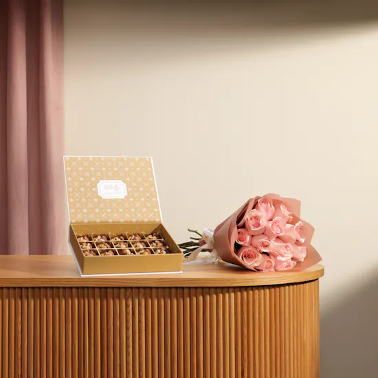 Linne Suger Free Dark Chocolate with Nuts Box | Royal Flowers Bouquet
