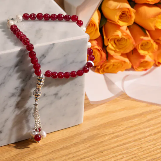 Al Sebha Red Rosary | Roses Bouquet