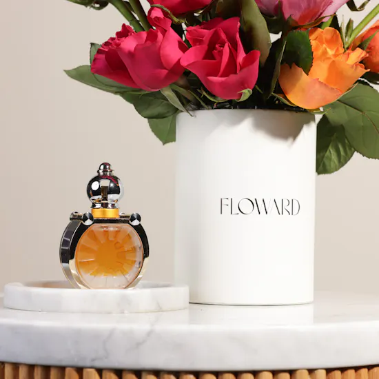 عطر دهن عود الشمس او دي بارفيوم للجنسين من أجمل | زهور براقة