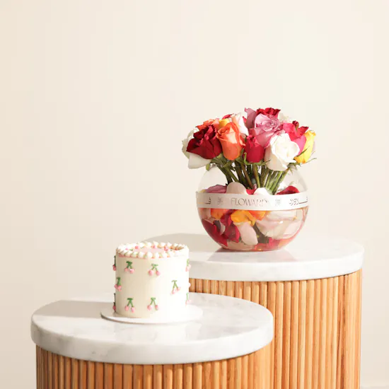 Noon Sweets Mon Chéri Cake | Lovely Flowers