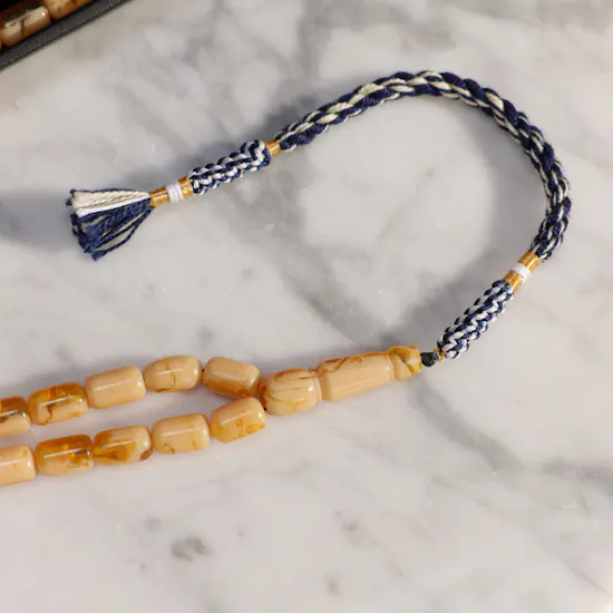 Floward Mestika Peach and Gold Rosary