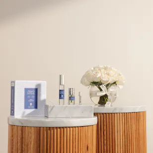 Abdul Samad Al Qurashi Ranet Khalkhal Oil Set | Serene White Roses Vase
