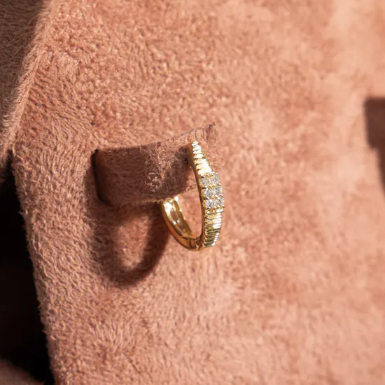 Siran By Iram Simple Diamond Earring